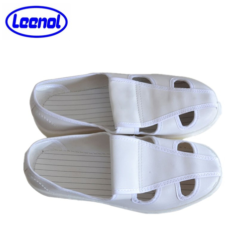 LN-1577105 Chaussures antistatiques en PVC pour salle blanche Chaussures de travail ESD respirantes à quatre trous blanches